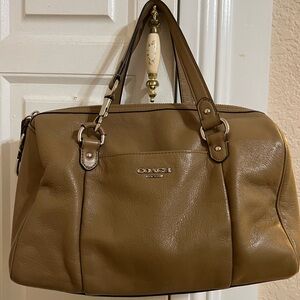 !!SOLD!! Coach Tan Leather Satchel